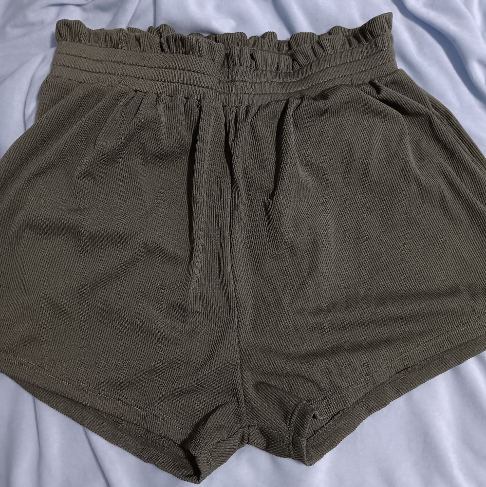 Zaful High Waist Olive Shorts Size Medium